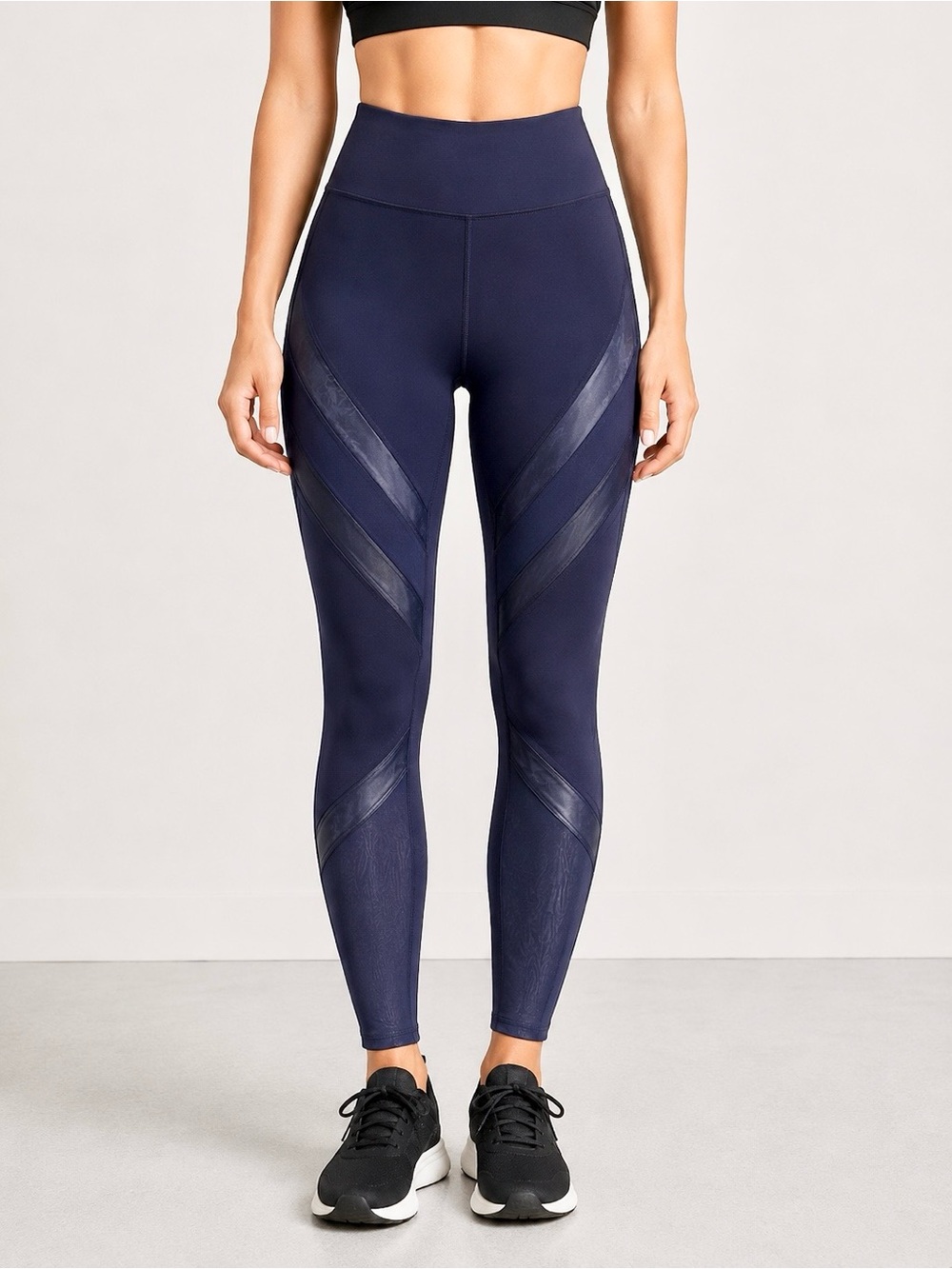 Alo Yoga Epic Leggings in Navy